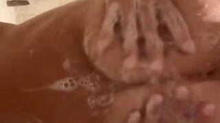 Breckie Hill Nude Shower Boobs Play Onlyfans Video Leaked